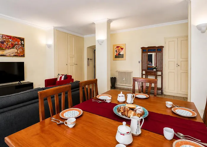 Apartment Dama Prati Rom
